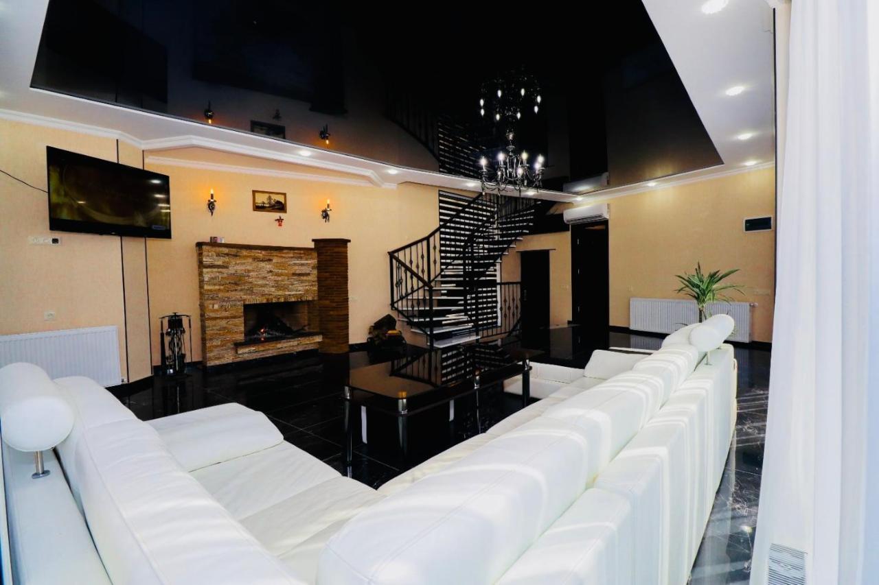 Hotel Evergreen Borjomi Ngoại thất bức ảnh