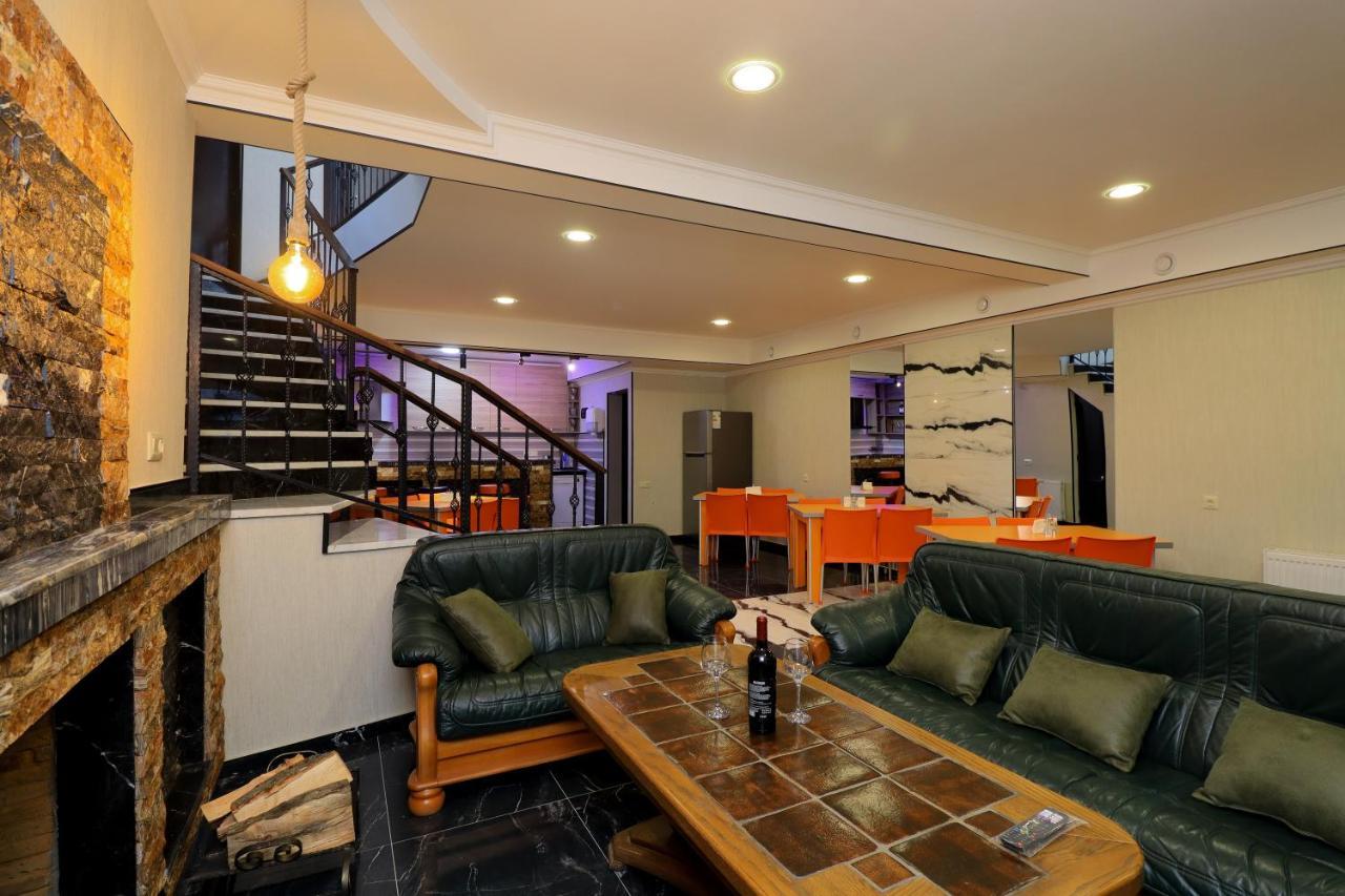 Hotel Evergreen Borjomi Ngoại thất bức ảnh