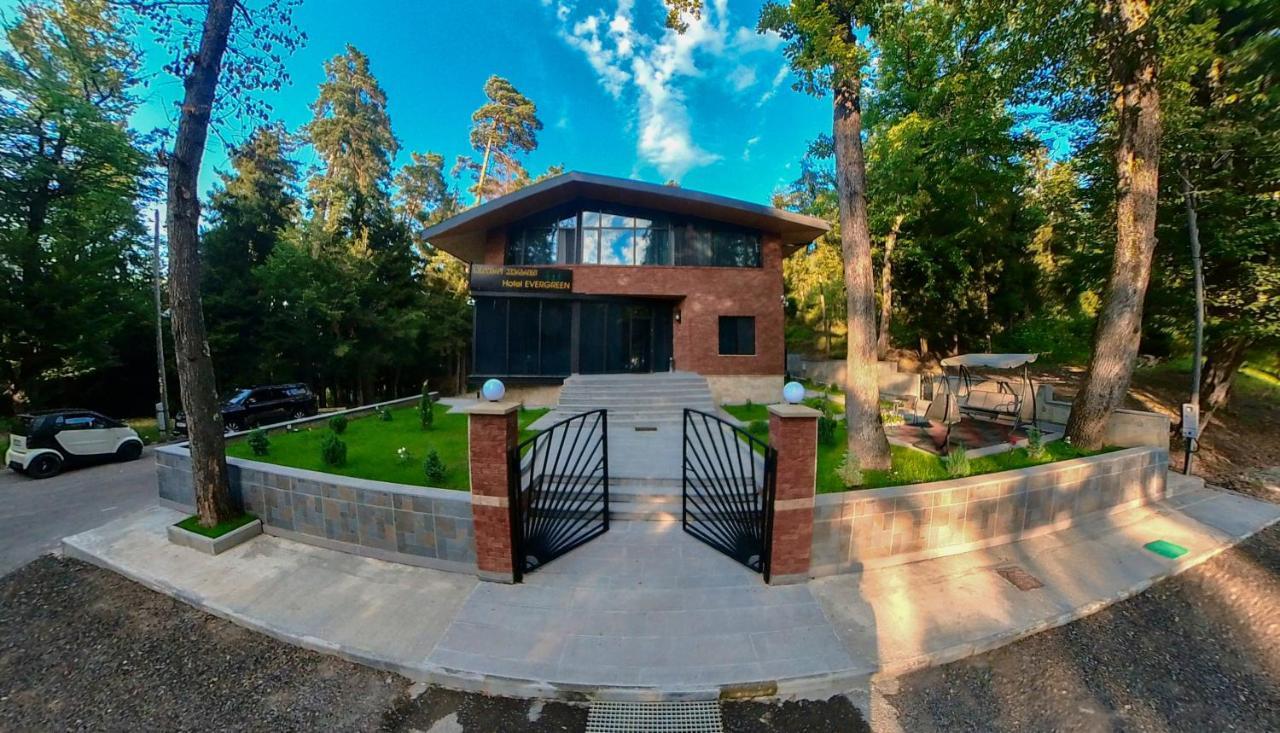 Hotel Evergreen Borjomi Ngoại thất bức ảnh