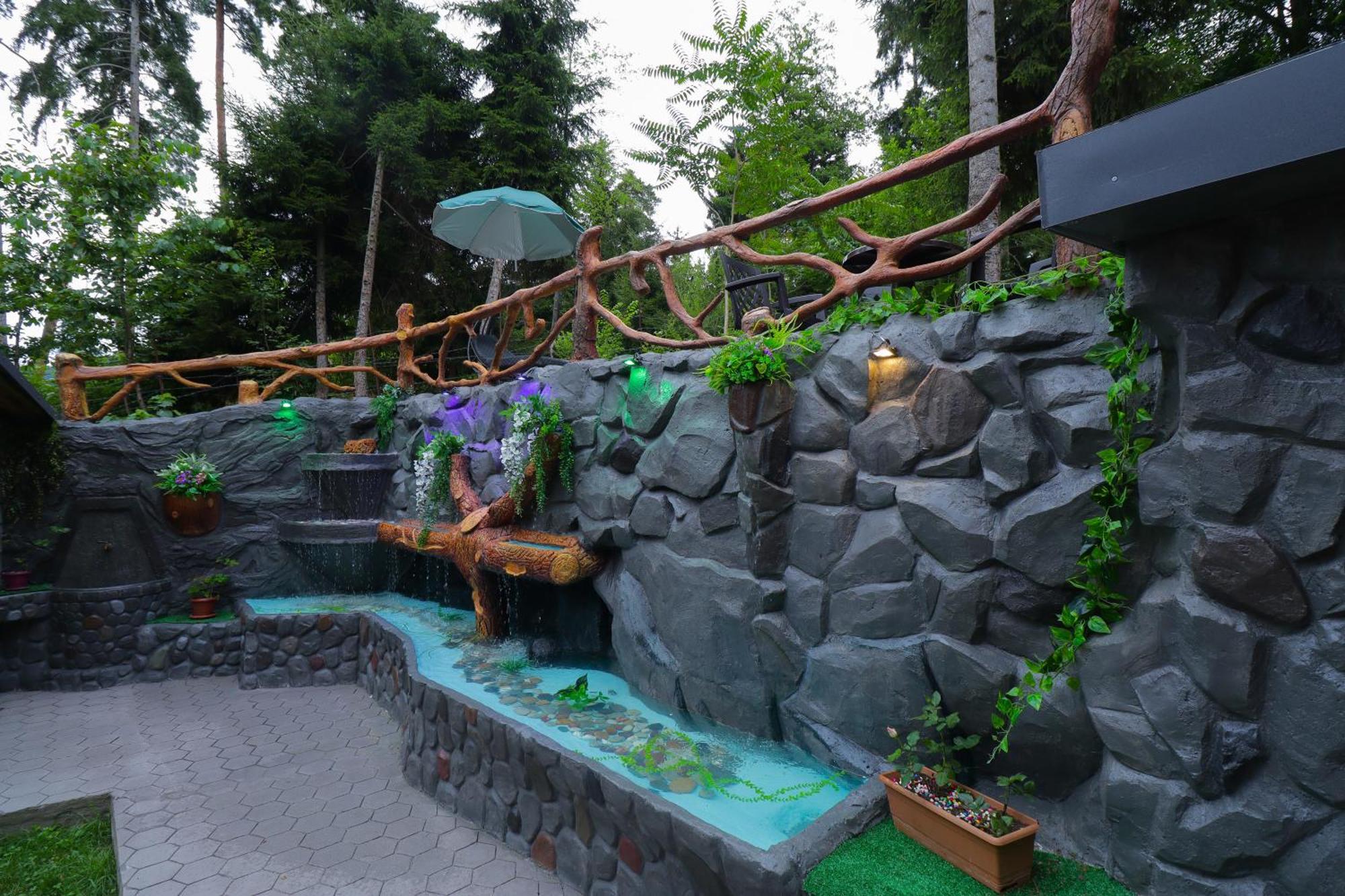 Hotel Evergreen Borjomi Ngoại thất bức ảnh