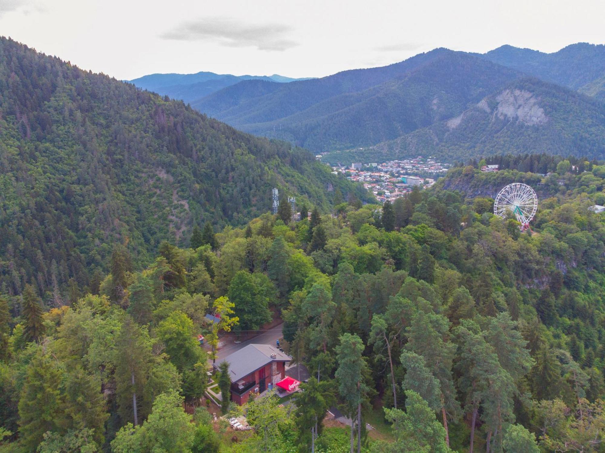 Hotel Evergreen Borjomi Ngoại thất bức ảnh