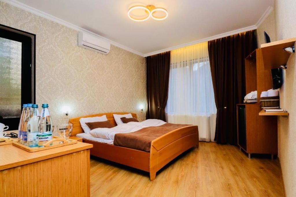 Hotel Evergreen Borjomi Ngoại thất bức ảnh